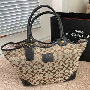 Coach Tote (authentic)